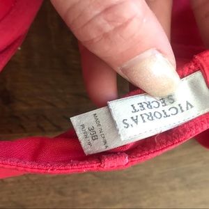 Victoria's Secret Intimates & Sleepwear - Strapless Victoria’s Secret bra Victoria's Secret Intimates & Sleepwear - Strapless Victoria’s Secret bra